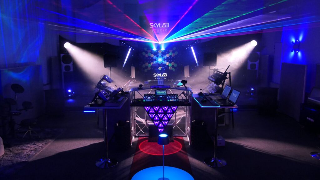 Professionelles Sound and Light Studio